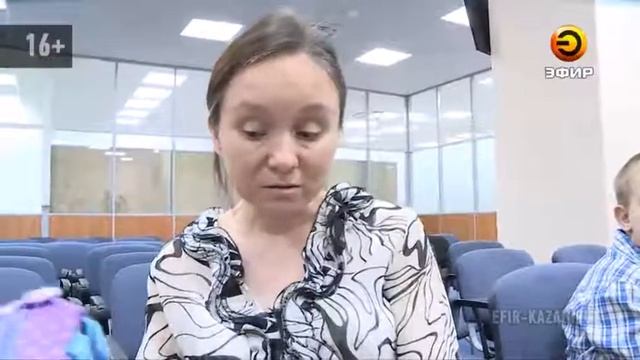 В Казани детям с ограниченными возможностями подарили портфели и канцелярские принадлежности смотреть онлайн