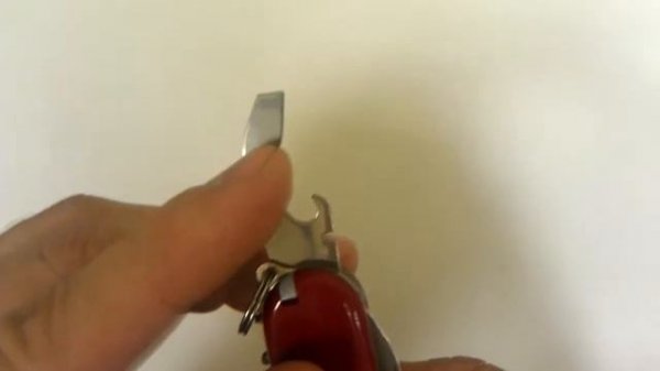 Обзор Victorinox Waiter 0.3303