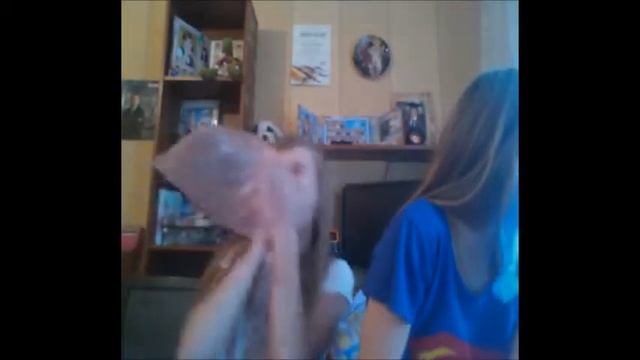 CHUBBY BUNNY CHALLENGE смотреть онлайн