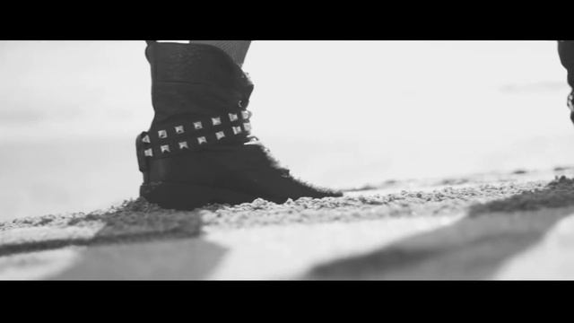 John Rivas - Love Me | Sllash Remix смотреть онлайн