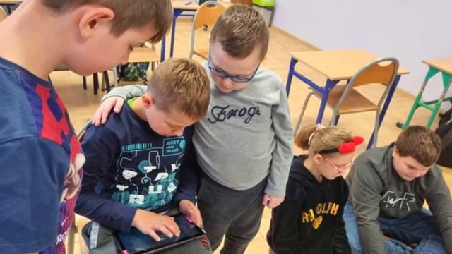 Laboratoria przyszłości - zajęcia z robotem edukacyjnym Photon wrzesień 2022r. смотреть онлайн