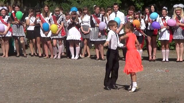 Последний звонок ТГУ им. Г. Р. Державина(2014) смотреть онлайн