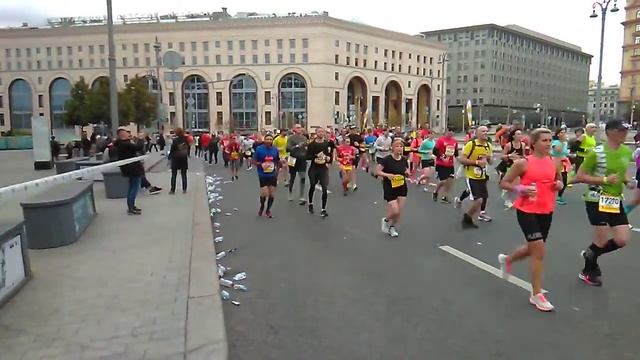 Оказание первой помощи. Марафонцу свело ноги. смотреть онлайн