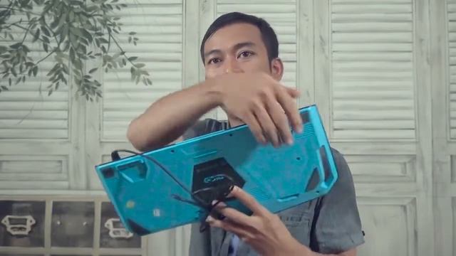Logitech G310 Atlas Dawn compact mechanical gaming keyboard смотреть онлайн