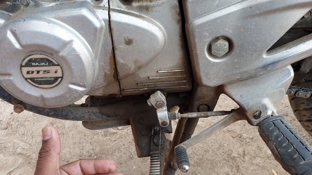 Pulsar 220F Gear side oil leakage Problem and solutions | смотреть онлайн