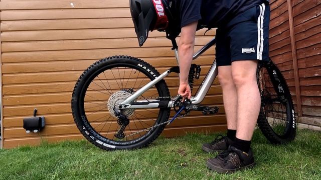 How to remove FSA Comet crank set смотреть онлайн