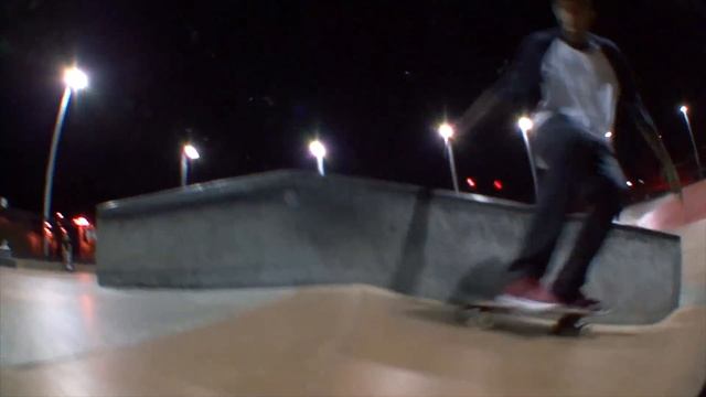 LAZER FLIP BACK TAILSLIDE !?! Jordan Mourning смотреть онлайн