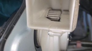 #Toyota prius #Alpha Hybrid #7Seater Hybrid Battery FAN #Cleaning And #location