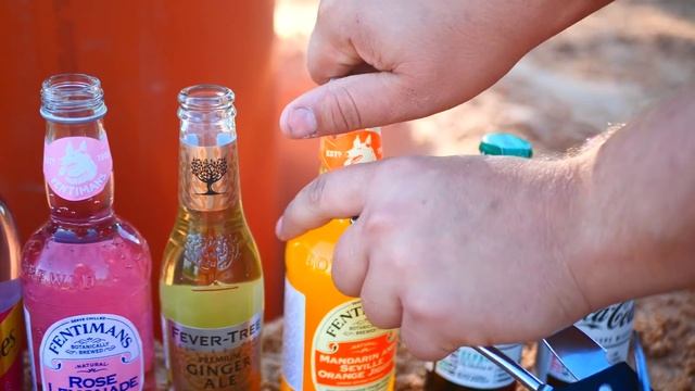 Fanta, Fentimans Cola, Schweppes, Coca Cola and other Sodas vs Head&Shoulders and Mentos Undergroun смотреть онлайн