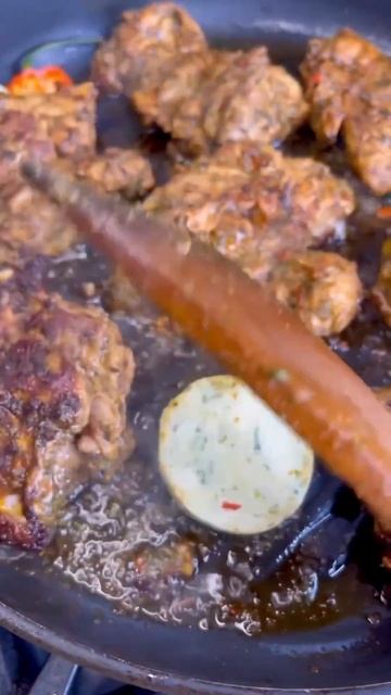Garlic Herb Butter Chicken & Rice #shorts смотреть онлайн