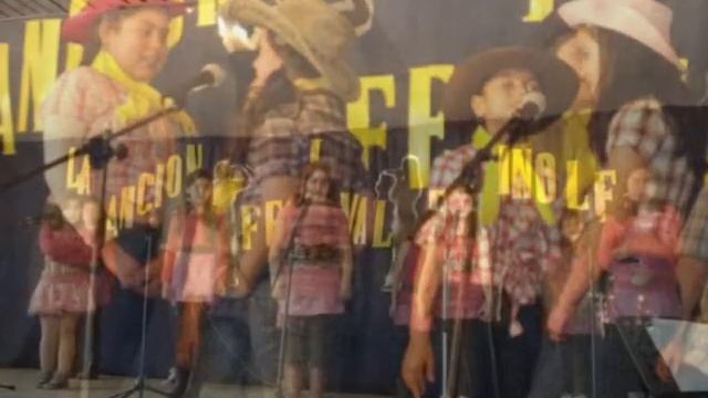 Primer Festival De La Canción En Inglés - Escuela Alberto Córdova Latorre смотреть онлайн