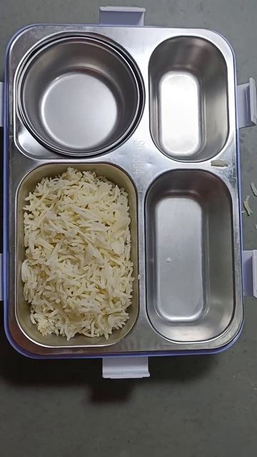 #shorts 😋desi lunch box ideas for school 🏫🎒#youtubeshorts #tiffin #ashortaday #lunchboxideas смотреть онлайн