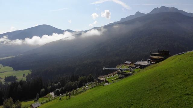 hotel hubertus смотреть онлайн