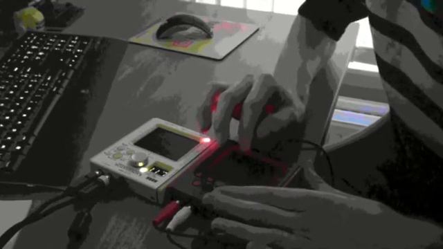 new toy's !!! kaossilator vs mini kaoss смотреть онлайн