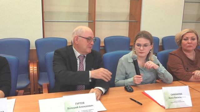 Проведение профурока «Живи, учись, работай в Карелии!» (вебинар для педагогов школ) смотреть онлайн