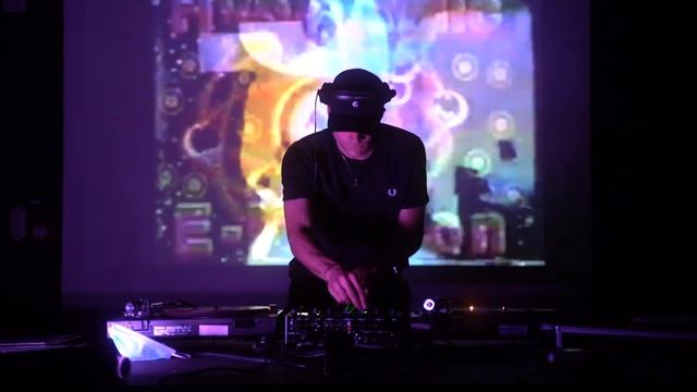 FOUBERT at RADAR VINYL SET '21 смотреть онлайн