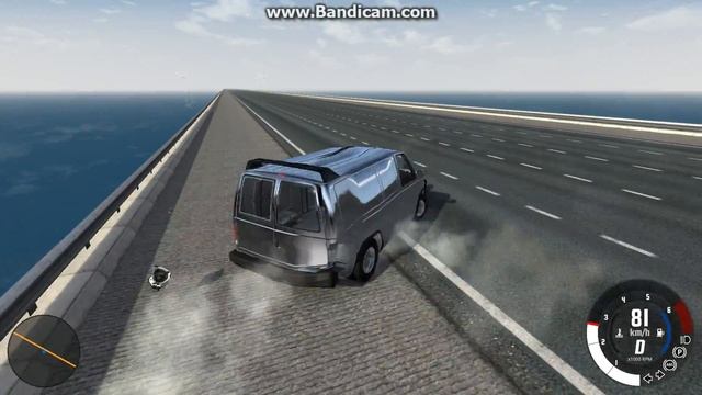 BeamNG Drive - ТРЕХКОЛЕСНАЯ ТАЧКА ПРОТИВ СПОРТИВНОГО МИКРОАВТОБУСА (ЛОБОВОЕ СТОЛКНОВЕНИЕ) смотреть онлайн