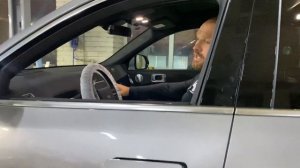 Режим мойки в центральном мониторе. Пороги АТС lixiang L7 / L9