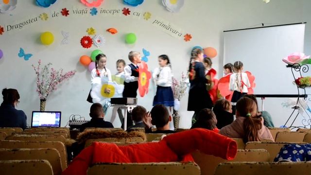 Dansul Florilor смотреть онлайн