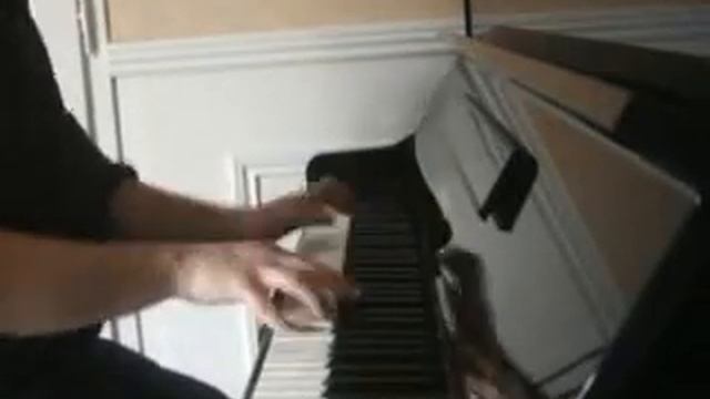 Queen Freddie Mercury piano We are the champions / Michael AYACHE piano смотреть онлайн