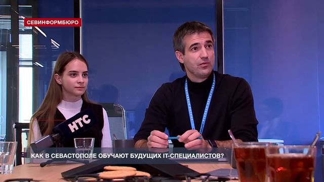 Юные севастопольцы изучают программирование с помощью дронов смотреть онлайн