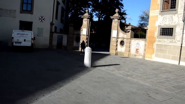 Италия,Пиза, массонские знаки на Пьяца ди Кавалери