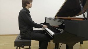 Бах, Прелюдия и фуга Ми-мажор. 1 том ХТК исп. Матвей Смирнов