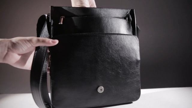 Кожаная сумка через плечо BRIALDI Dallas (Даллас) black смотреть онлайн