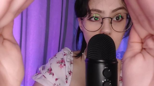 АСМР эффект наушников ⋆｡°✩ неразборчивый шёпот смотреть онлайн