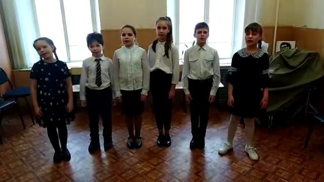«Мамочка», исп. вокальный ансамбль 1 класса смотреть онлайн