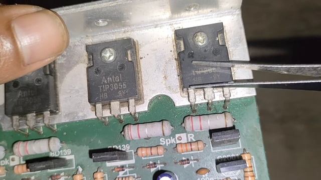 cara mengatasi power amplifier/ocl 150 Watt transistor final panas sebelah смотреть онлайн