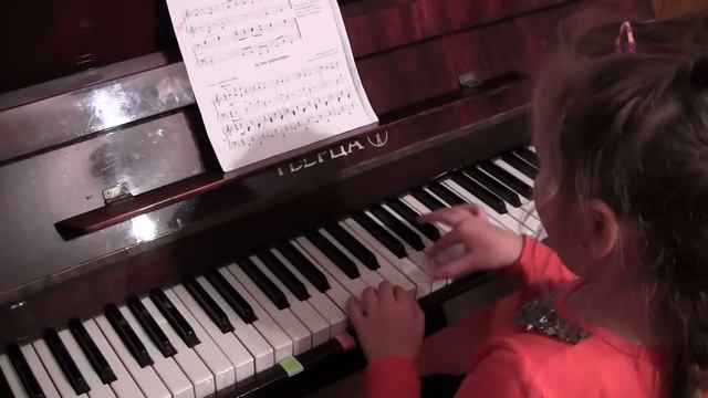 Уроки фортепиано.Урок №7. Ухти тухти.Piano lesson №7. смотреть онлайн