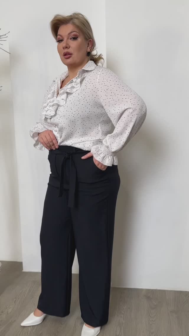 ✨ Блузка "горошек" с рюшками на груди бежевая смотреть онлайн