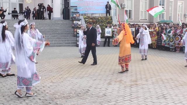 ТАҶЛИЛИ РӮЗИ ПРЕЗИДЕНТ. Донишгоҳи давлатии Кӯлоб ба номи Абӯабдуллоҳи Рӯдакӣ (16.11.2021) смотреть онлайн
