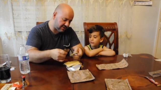 US MRE (Meal Ready to Eat) -menu 3 Beef Ravioli смотреть онлайн