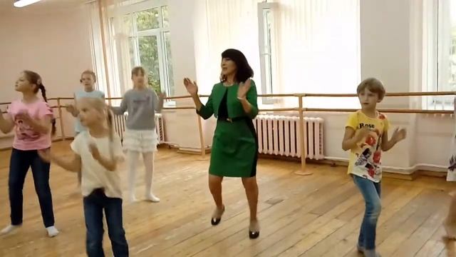 Vidya Vox (Просто танцуем))). РадаШьям. г.Обнинск. 2017.07.21