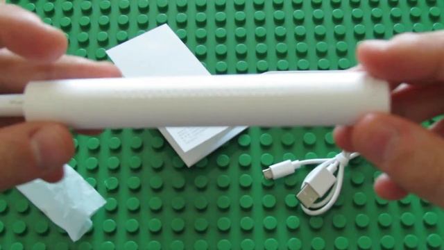 Unboxing Xiaomi Mijia T100 White Mi Smart Electric Toothbrush
