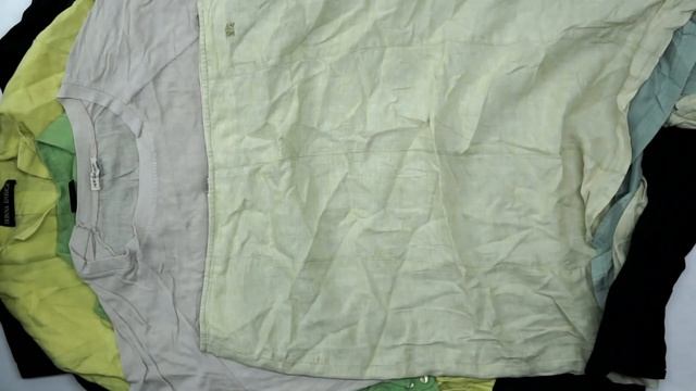 Мешок № 8876. Одежда из льна Микс. Арт 3311. Вес 28,9 кг. Кол-во 123 шт. смотреть онлайн