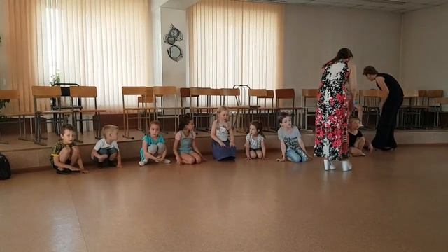 Урок вокала с малышами 4-6 лет. 27 Июня 2017 (1) смотреть онлайн