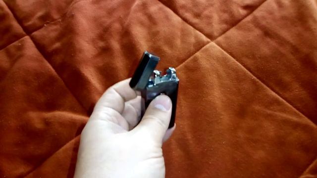 Обзор электронной зажигалки. Опыты с ней. смотреть онлайн