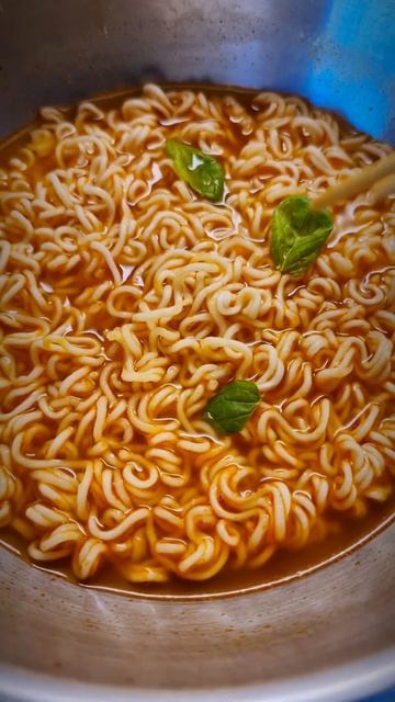 Demae Ramen (Spicy Flavour) Tasting 🍲🍜👌 смотреть онлайн