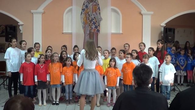 Hristos voskrese anđeo javlja - Crkveno - dečiji hor "Orlić" смотреть онлайн
