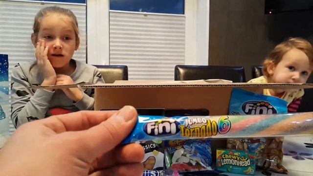 Nikolaus Коробка с Вкусняшками от НИКОЛАУСА. Sweet candy from Nikolaus. смотреть онлайн