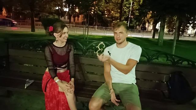 Vlad, políglota, 🤫 comparte su experiencia y secretos sobre cómo aprender idiomas. смотреть онлайн