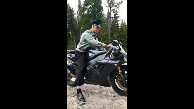 День пограничника! смотреть онлайн
