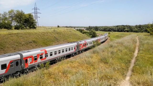 ТЭП-70 с пассажирским поездом №015Й сообщением Москва-Волгоград смотреть онлайн