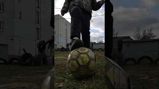 Удары разными мячами. От маленьких до профисиональных. Просто заруба смотреть онлайн