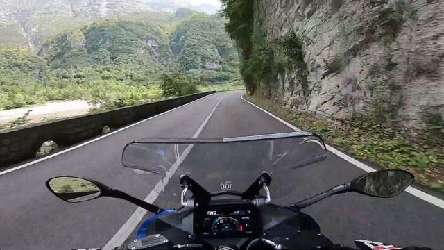 BMW 1250 RS смотреть онлайн