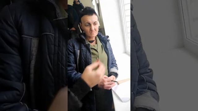 Помолились за женщину в поликлинике смотреть онлайн