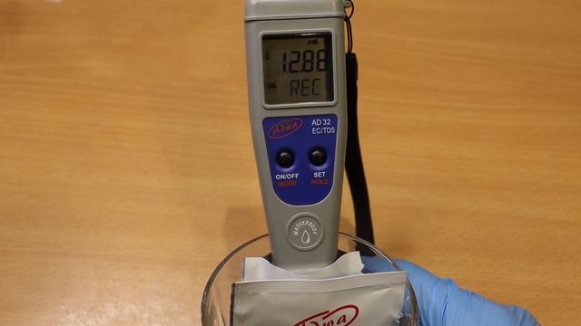 Opis i kalibracja konduktometru Adwa AD 32 смотреть онлайн